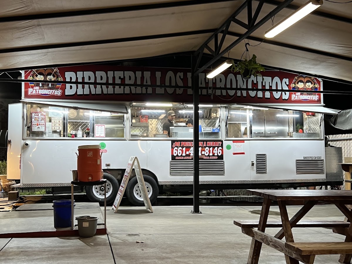 Birrieria Los Patroncitos