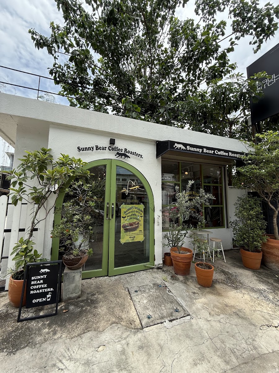 Sunny Bear coffee roasters shop.