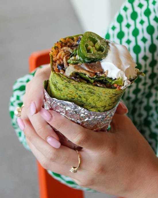 Izzo's Illegal Burrito - Central