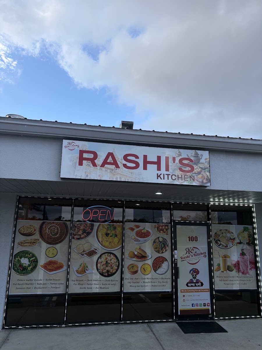Rashi’s Kitchen Indian Cuisine menu board