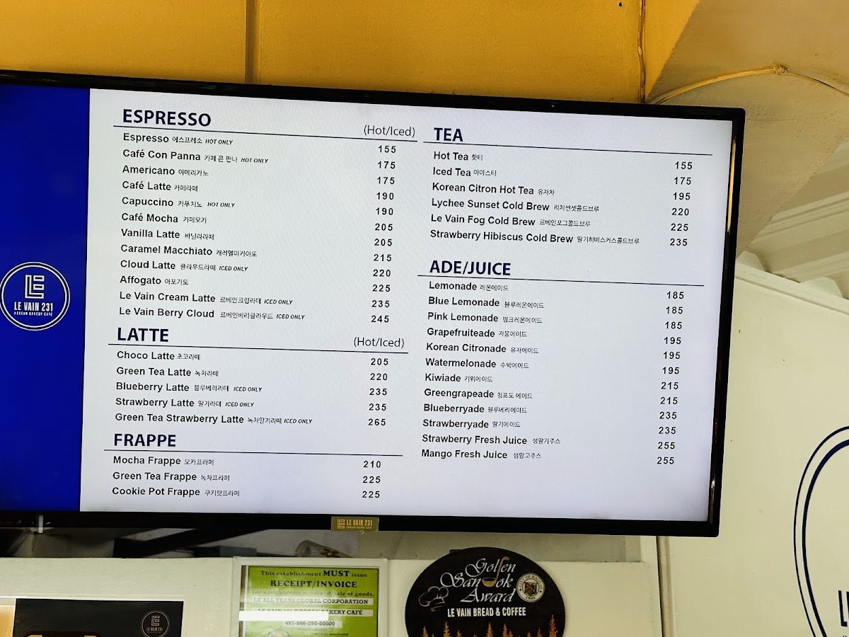 LE VAIN 231 Korean Bakery Cafe menu board