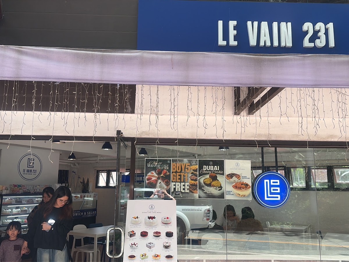 LE VAIN 231 Korean Bakery Cafe