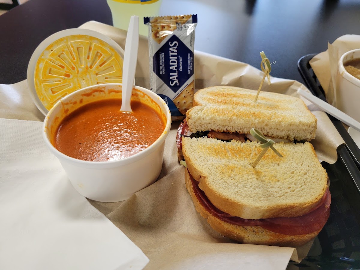 Mike's Deli on Main