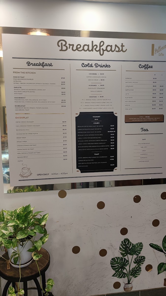 Cappapinos Cafe menu board