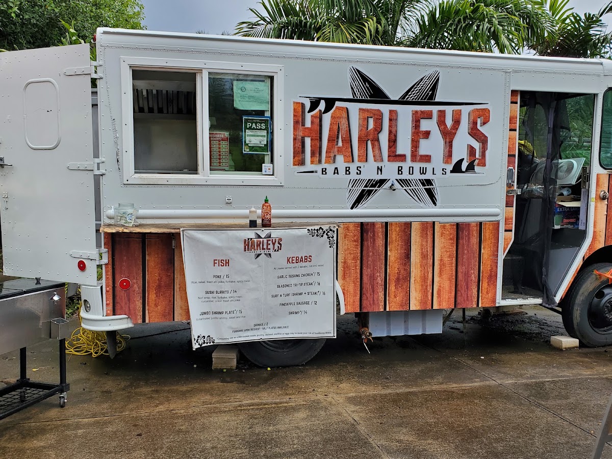 Harley’s Babs N’ Bowls