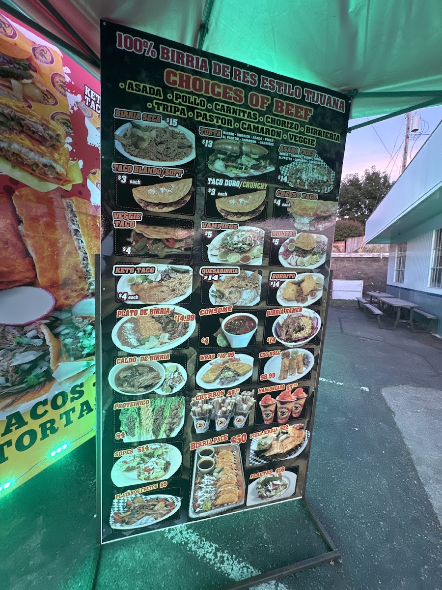 Birrieria Mi Tierra menu board