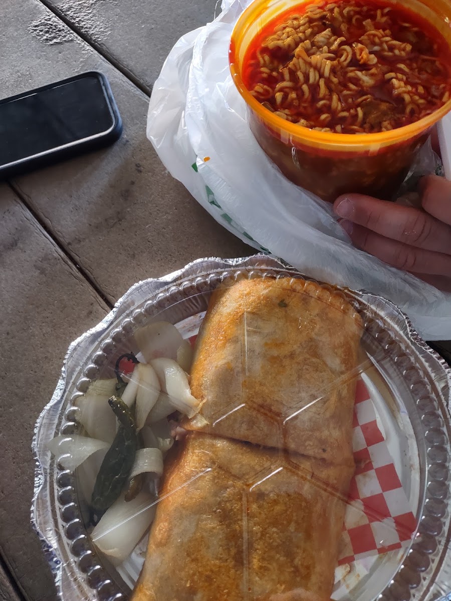 Birrieria Mi Tierra