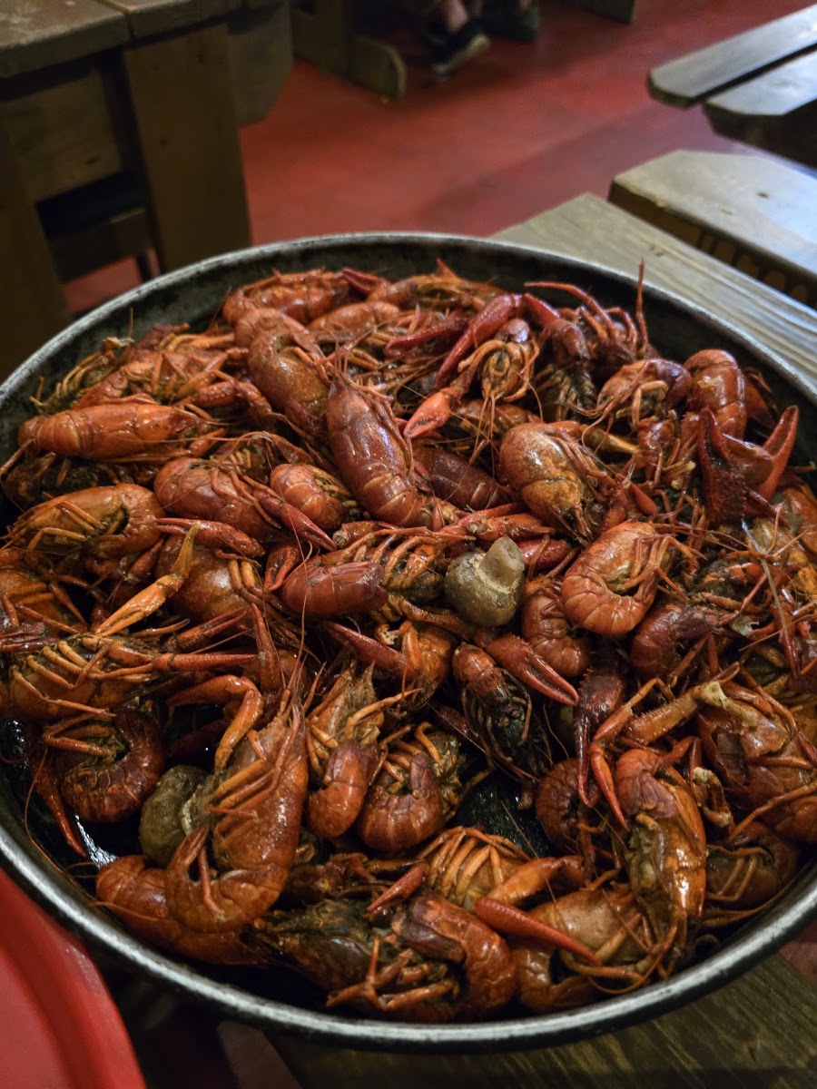 Bro's Patio Cajun Delights