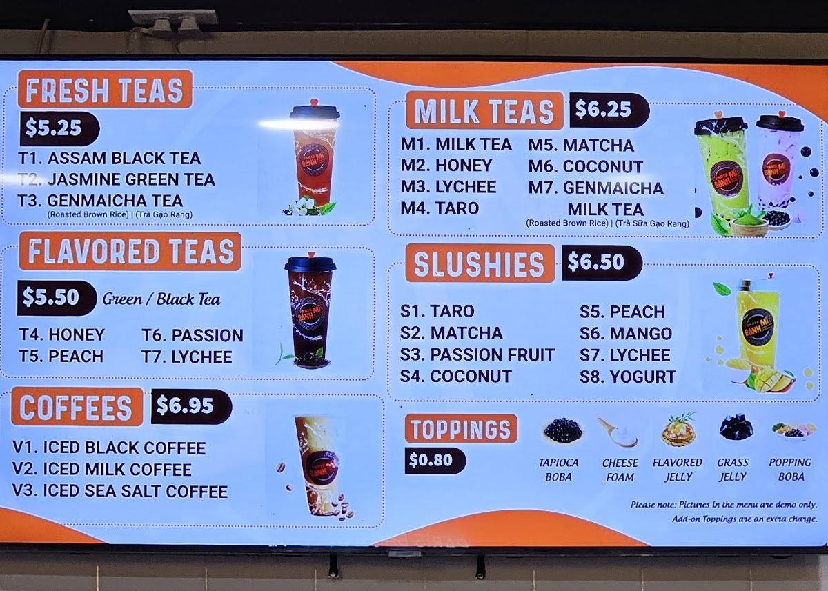 Paris Bánh Mì | Clovis menu board