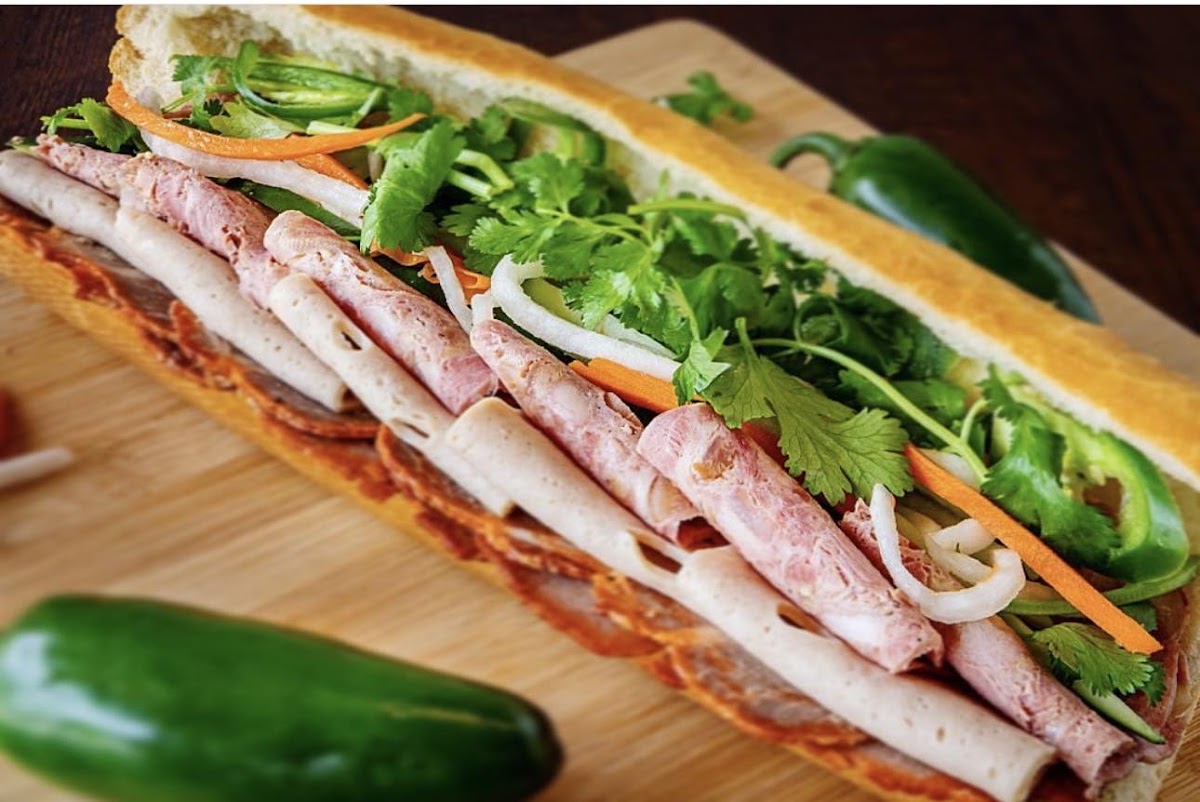 Paris Bánh Mì | Clovis