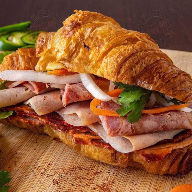 Paris Bánh Mì | Clovis