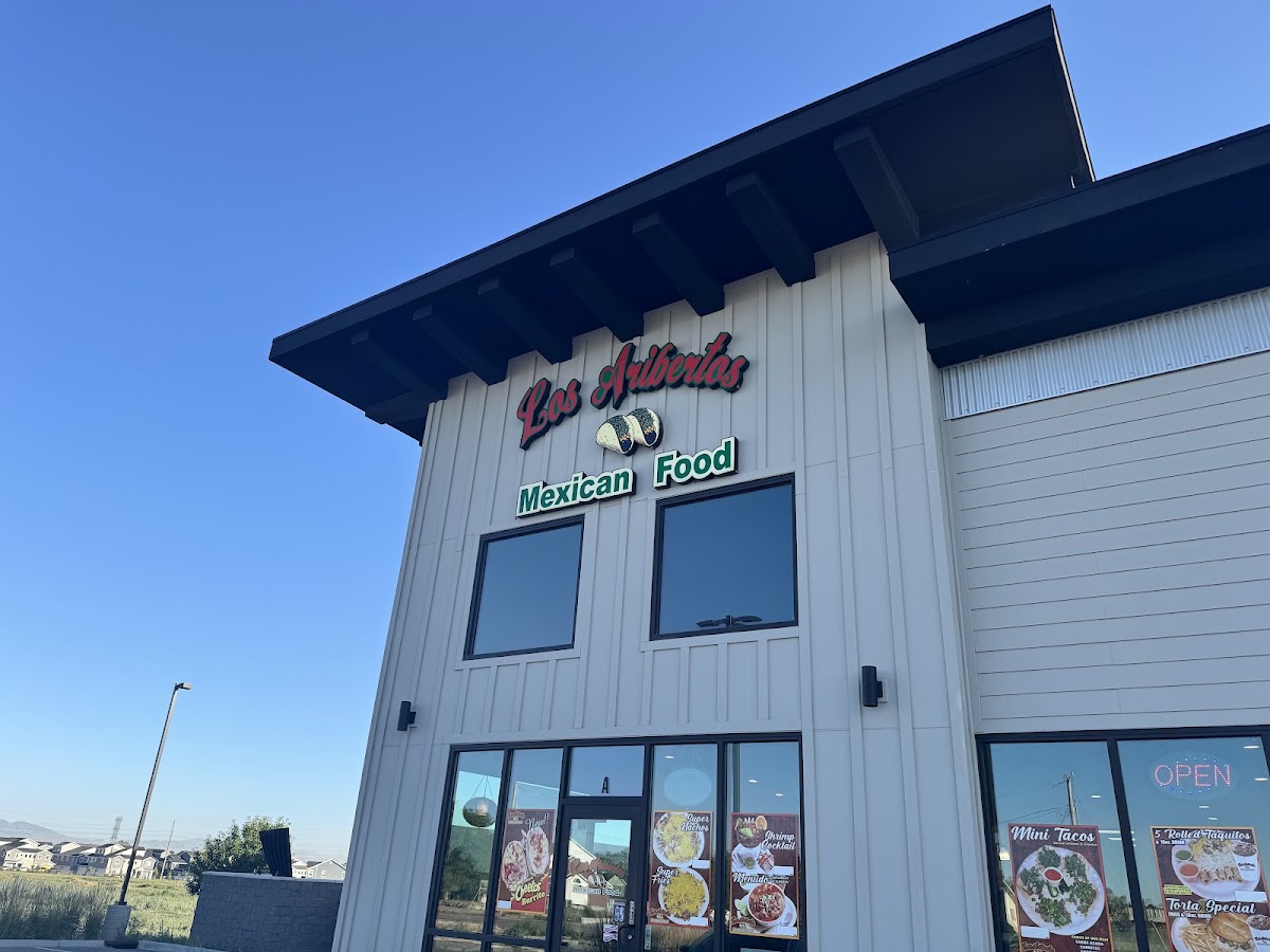 Los Aribertos Mexican Food