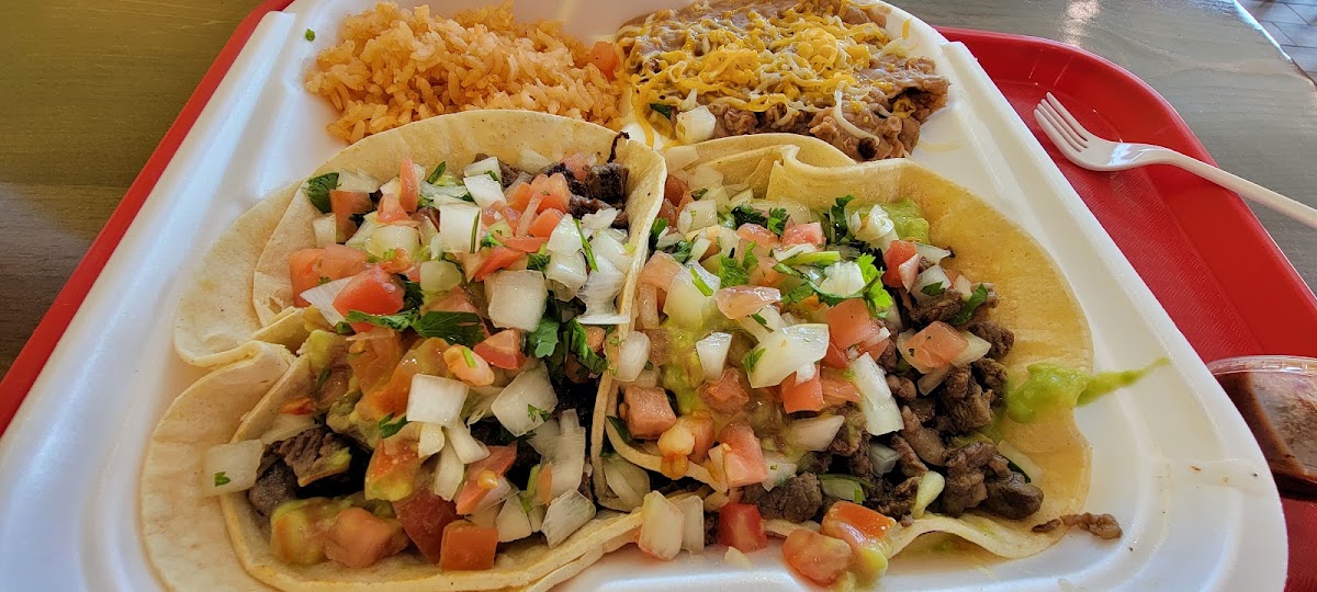 Los Aribertos Mexican Food