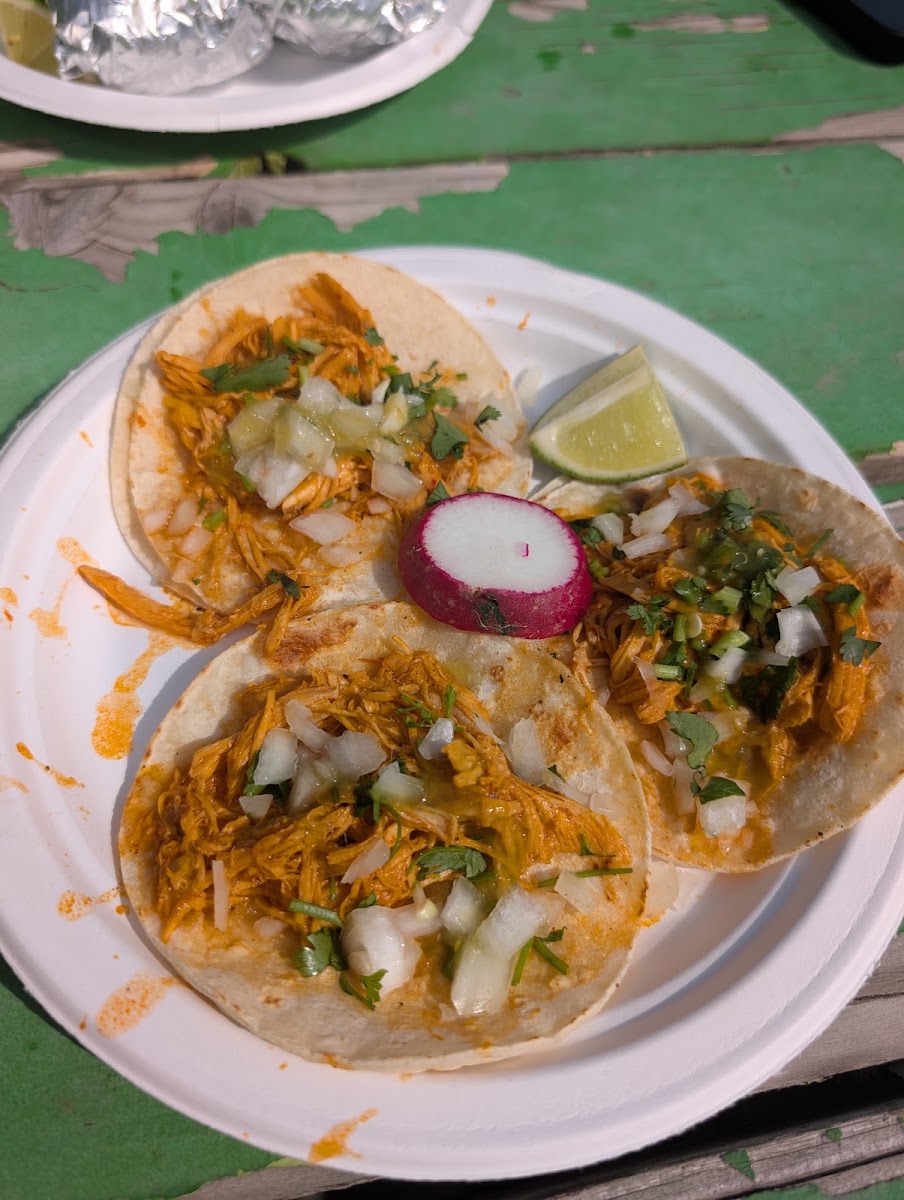 Pablos Tacos / The Taco Wagon