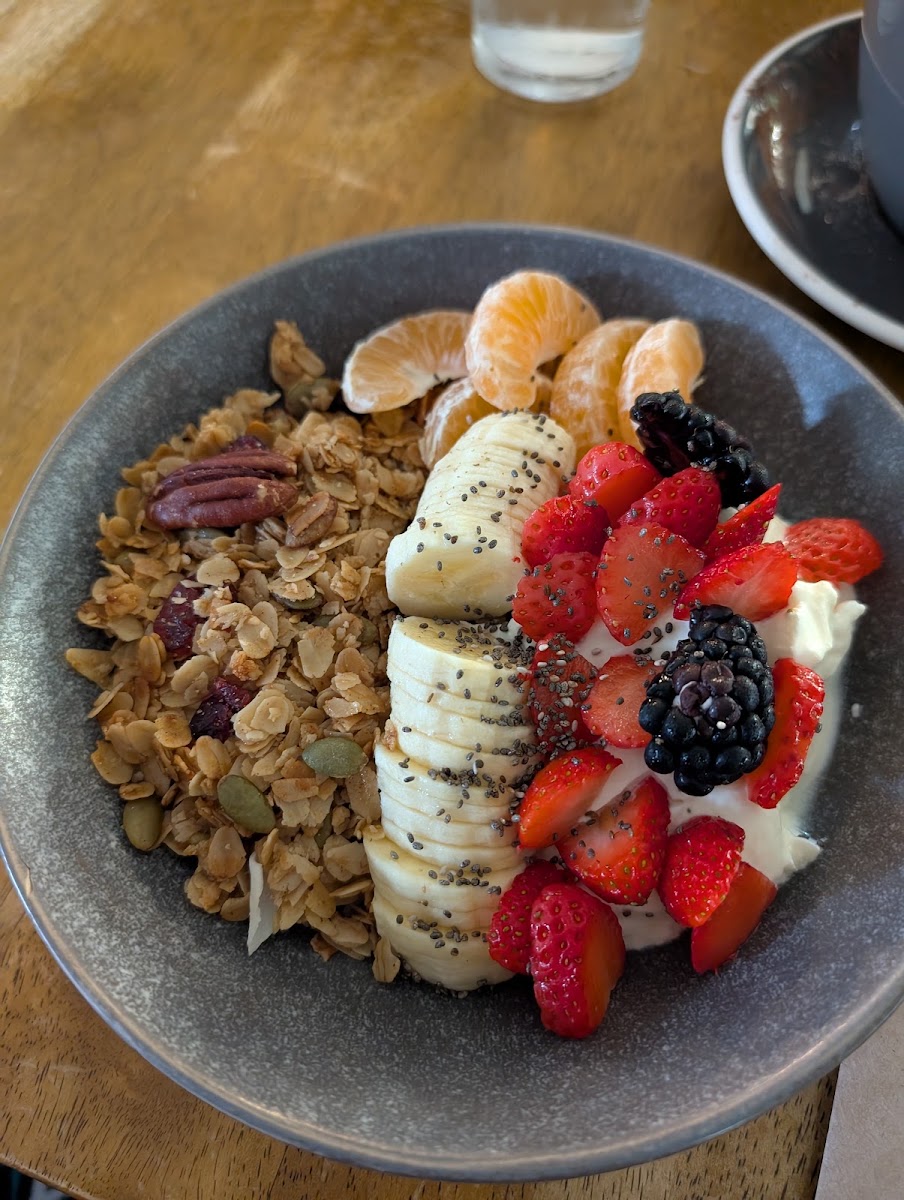 Cob - Cafe on Bauer