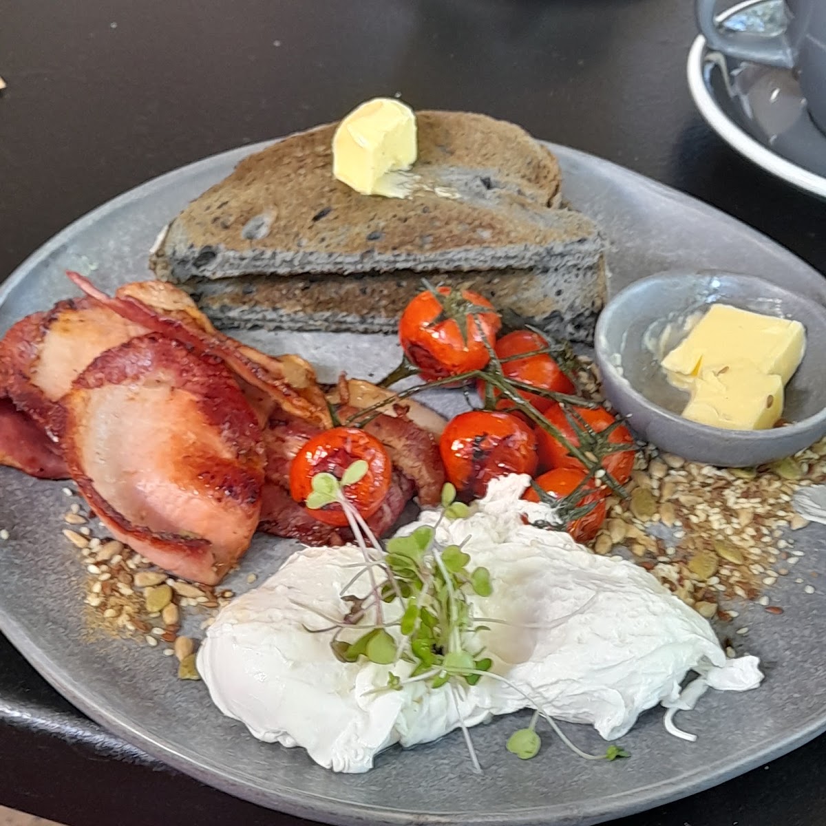 Cob - Cafe on Bauer