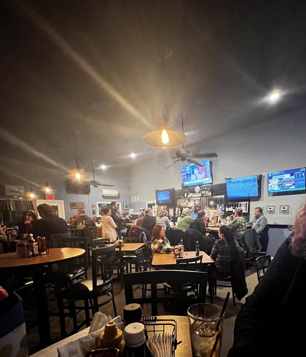 Crown Point Pub & Grill