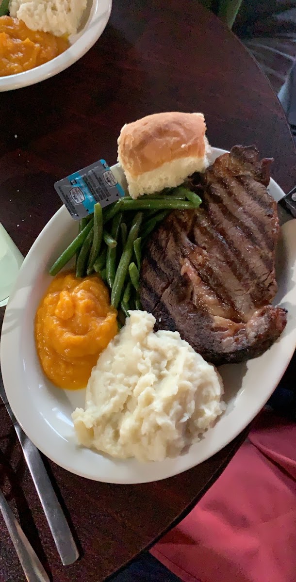 Crown Point Pub & Grill
