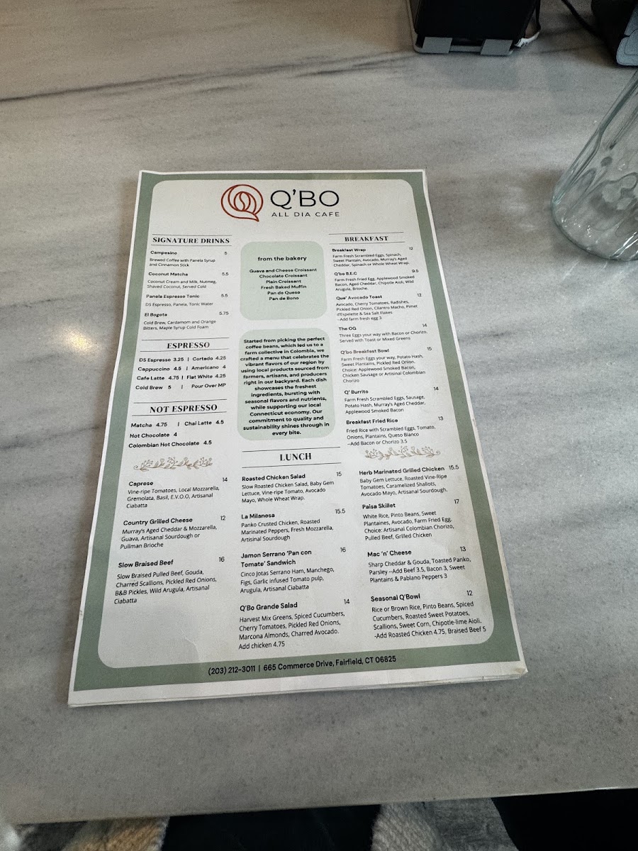 Q'Bo All Dia Cafe menu board