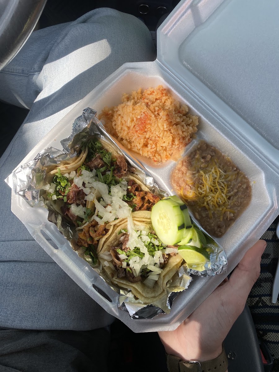 Taco's Y Burrito's El Puebla