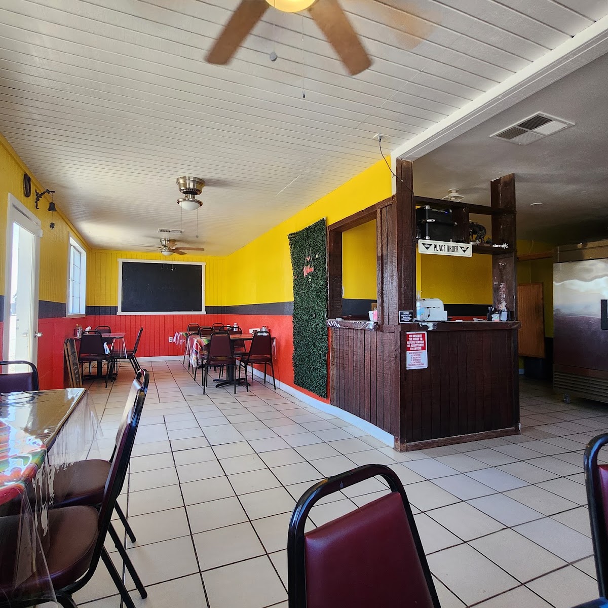 Mi Casa Restaurante