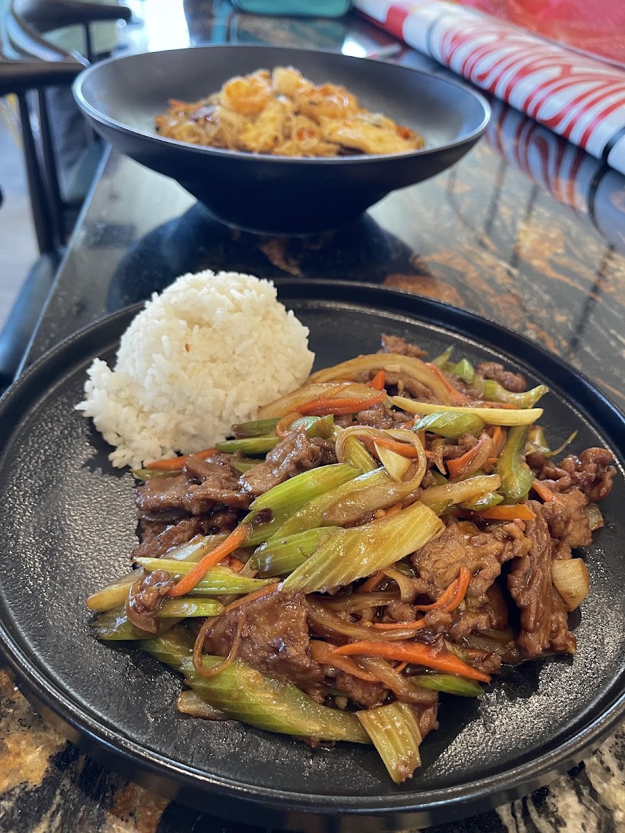 Hao Hao Leander - Chinese and Vietnamese Cuisines