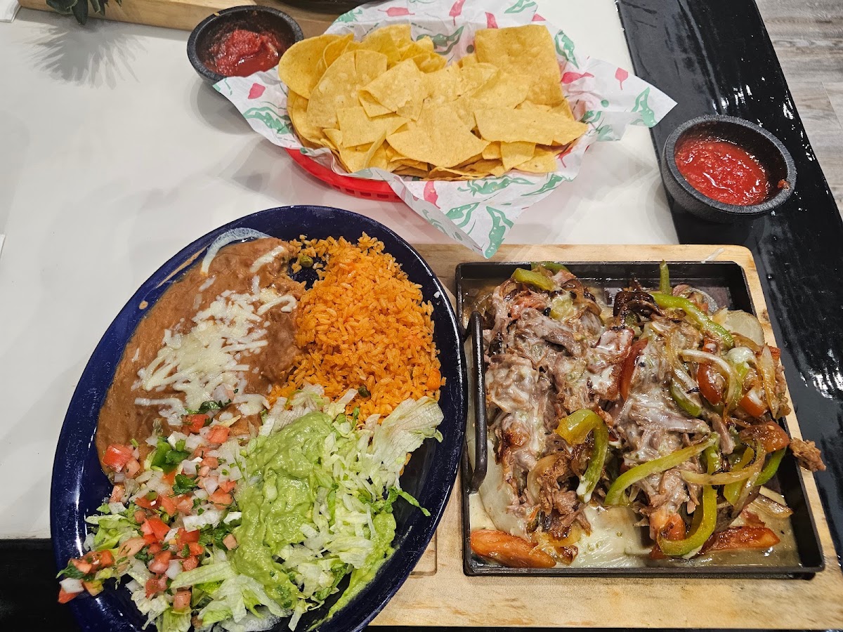 Las Praderas Mexican Bar & Grill