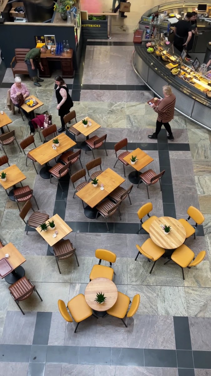 Mettricks West Quay