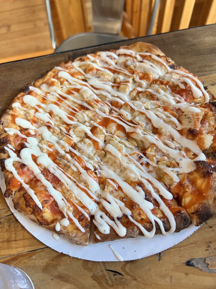 Witty Pork's Woodfired Pizza foodtruck