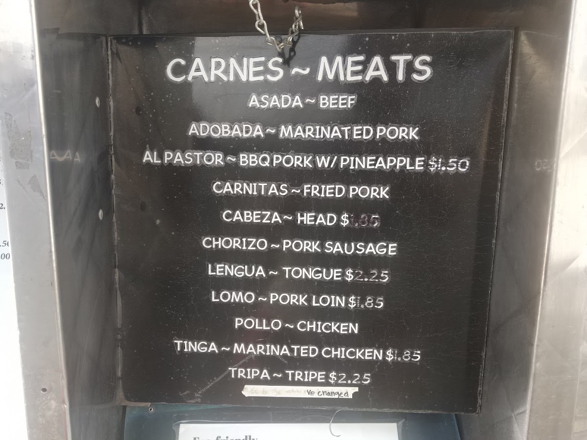 Los Chilangos Food Truck & Catering menu board