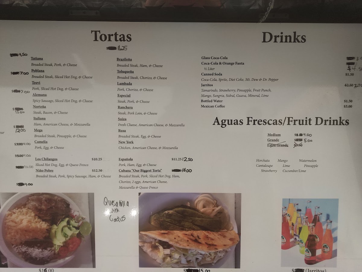Los Chilangos Food Truck & Catering menu board