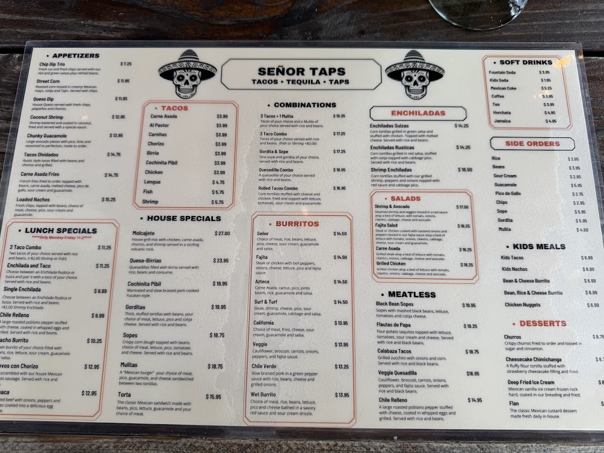 Señor Taps menu board