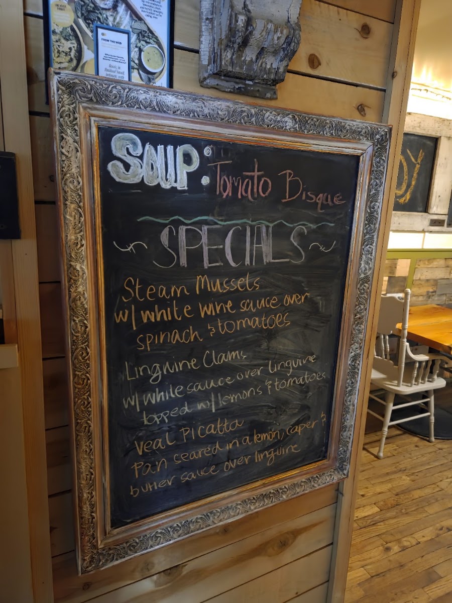 Roso's Ristorante menu board