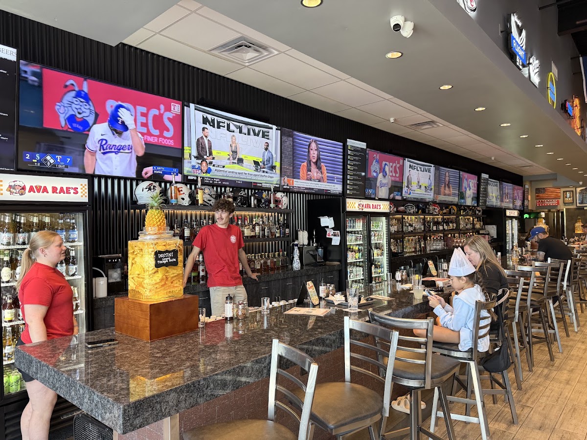 Ava Rae's Pizzeria & Pub