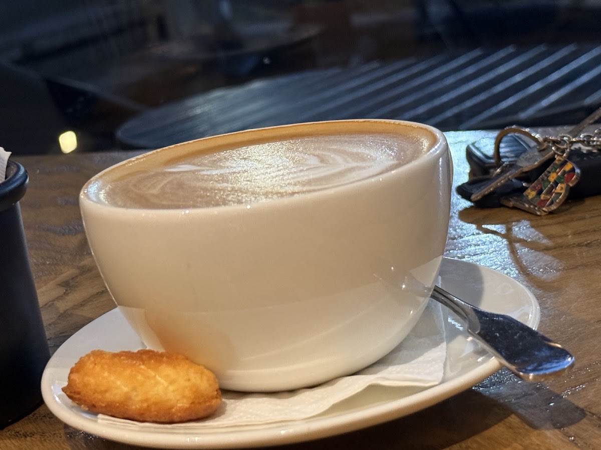 Bonjour Café & Restaurant