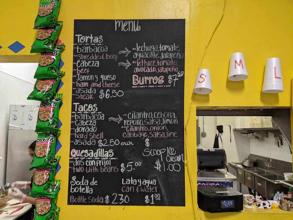 Penas Snowcones Tacos Y Mas