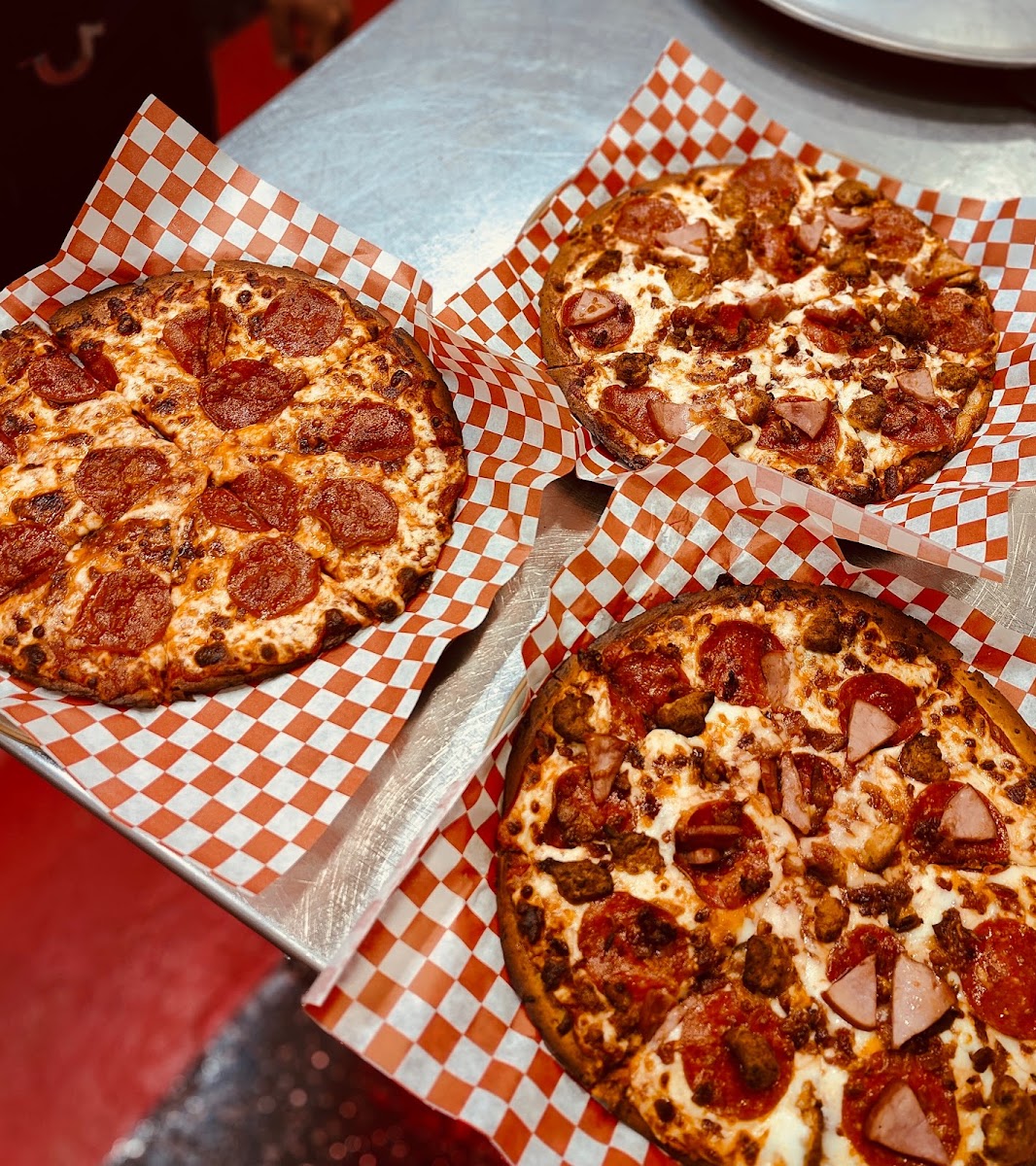 Ara's Pizzería