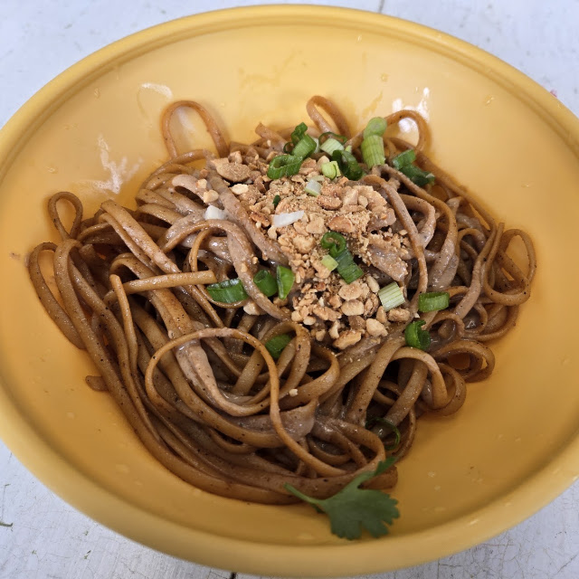 Dan Dan Noodles 8
