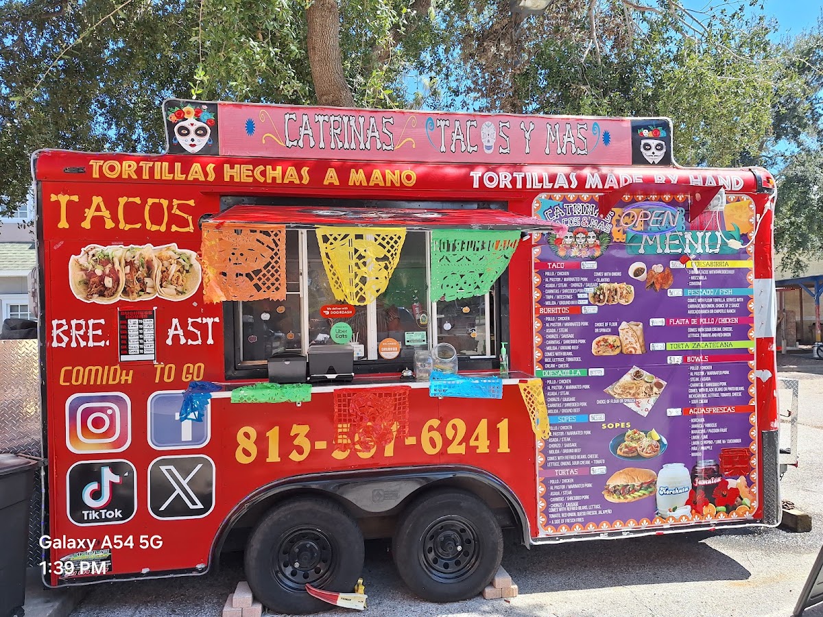 Catrinas Tacos Y Mas