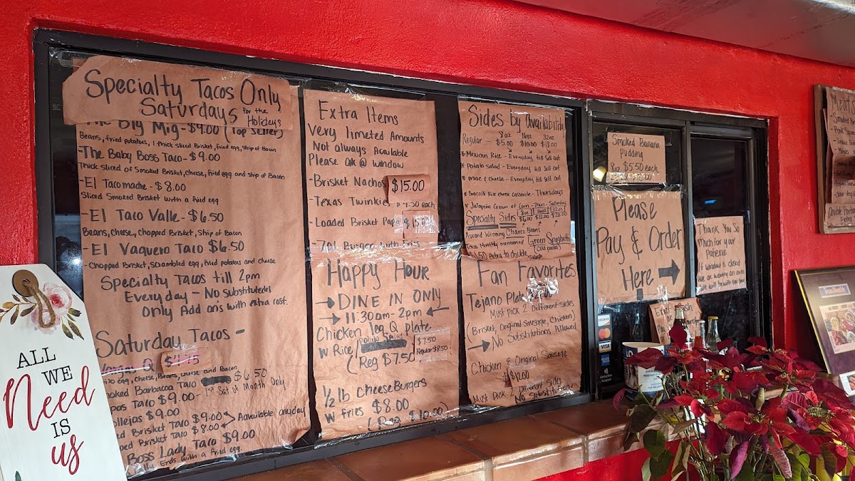Vargas BBQ menu board
