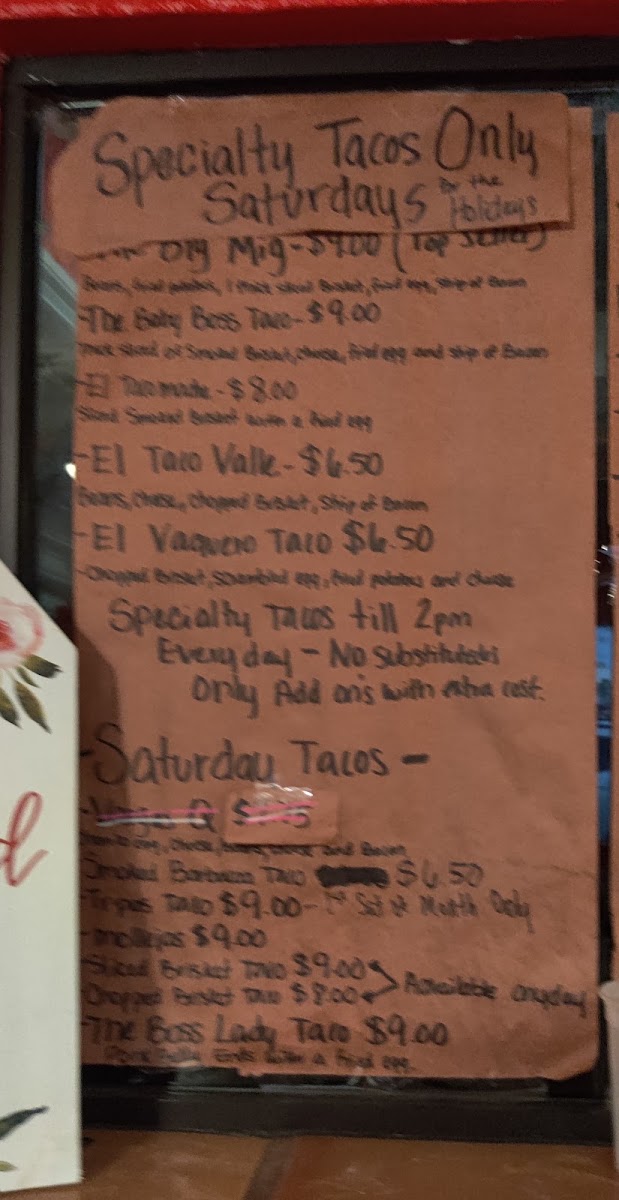Vargas BBQ menu board