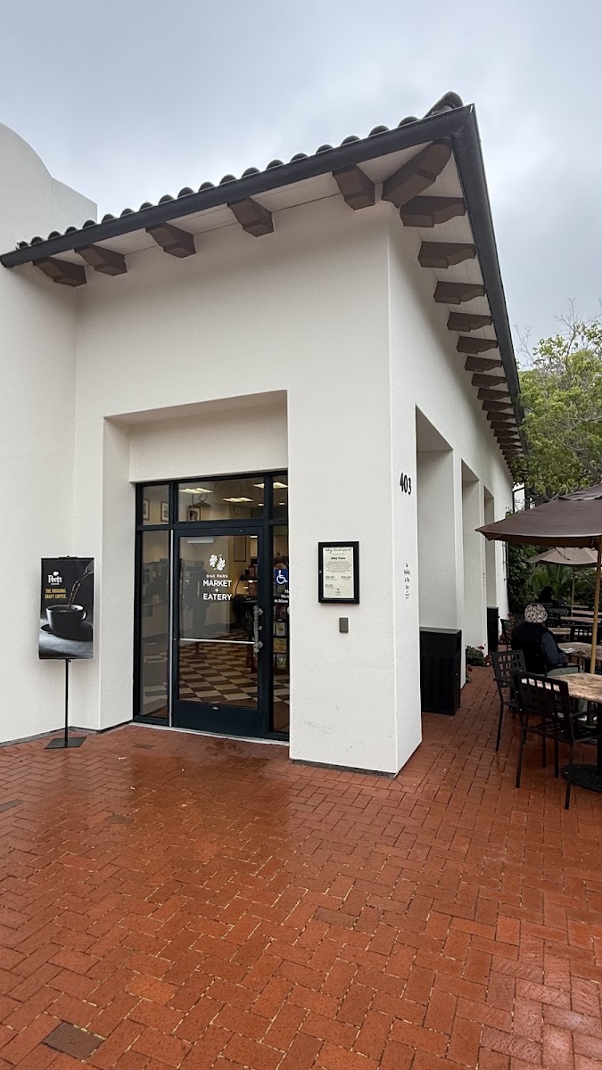 Oak Park Market + Eatery