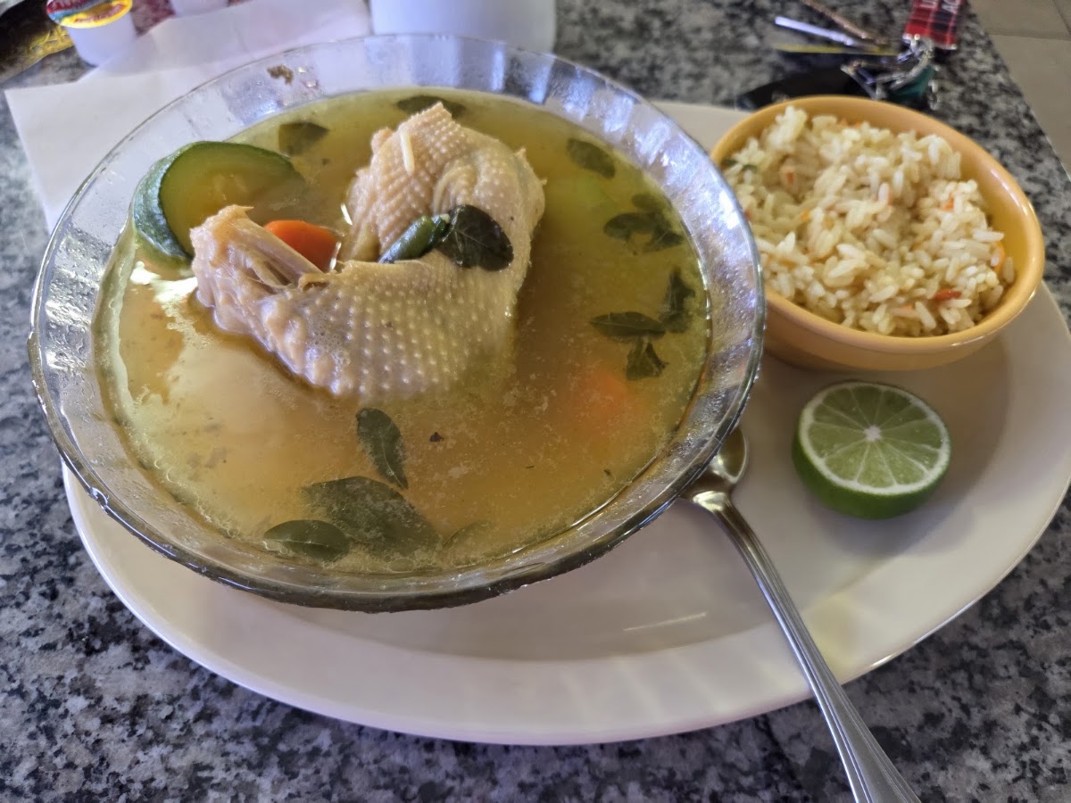 La Flor De María Cocina Latina