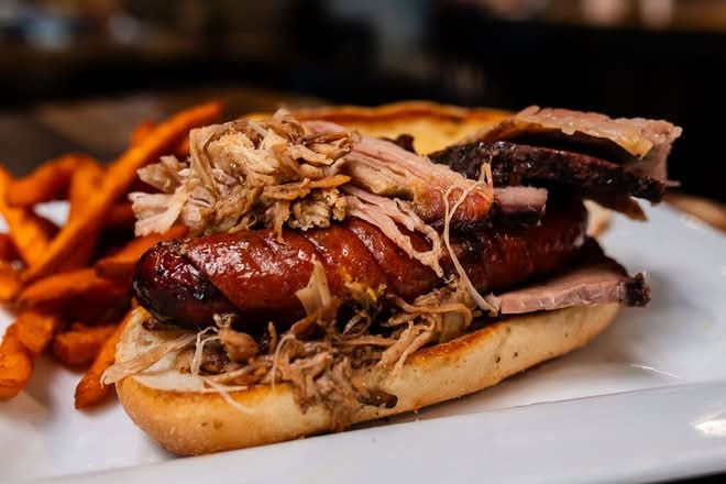 Smokin' Dave's BBQ - GREELEY