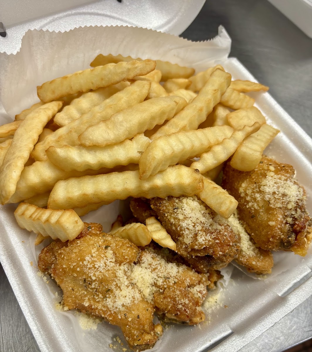Wings N Grill (Lawrenceville)