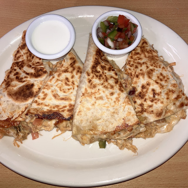 Quesadilla De Pollo Chicken Quesadilla