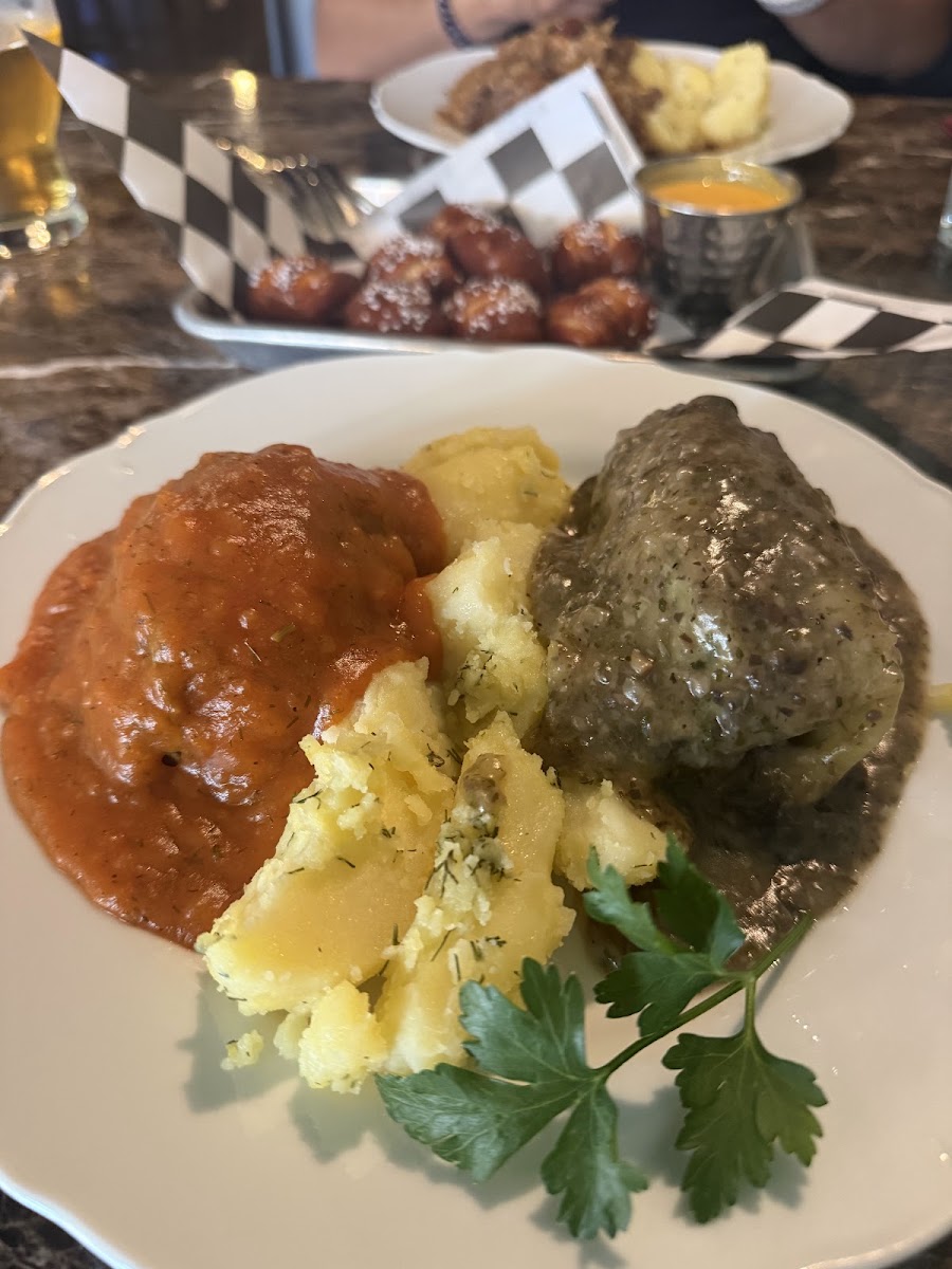 Krystyna's | Polish American Cuisine