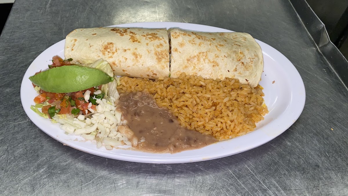 El Mirasol-Mexican Grill and Store