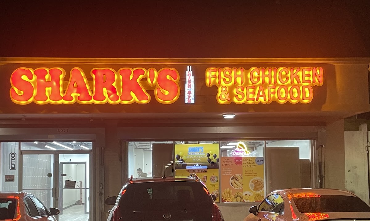 SHARK'S FISH CHICKEN & SEAFOOD