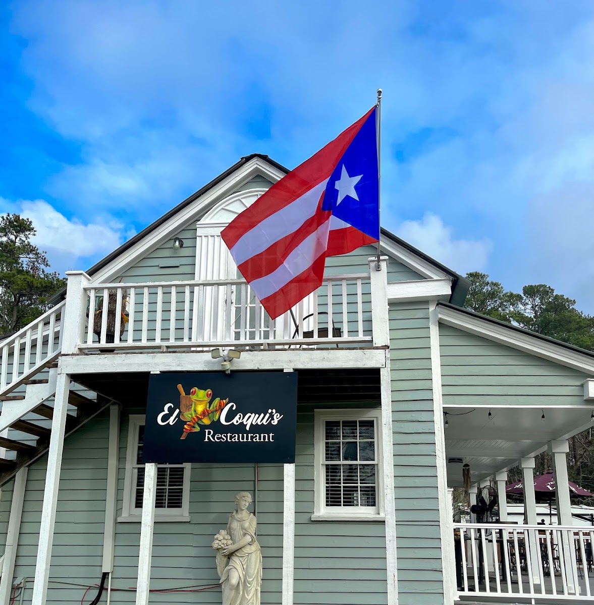 El Coqui’s Restaurant & Bar